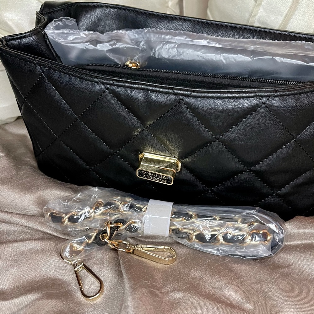 💛💛New Badgley Mischka black purse - Picture 7 of 7